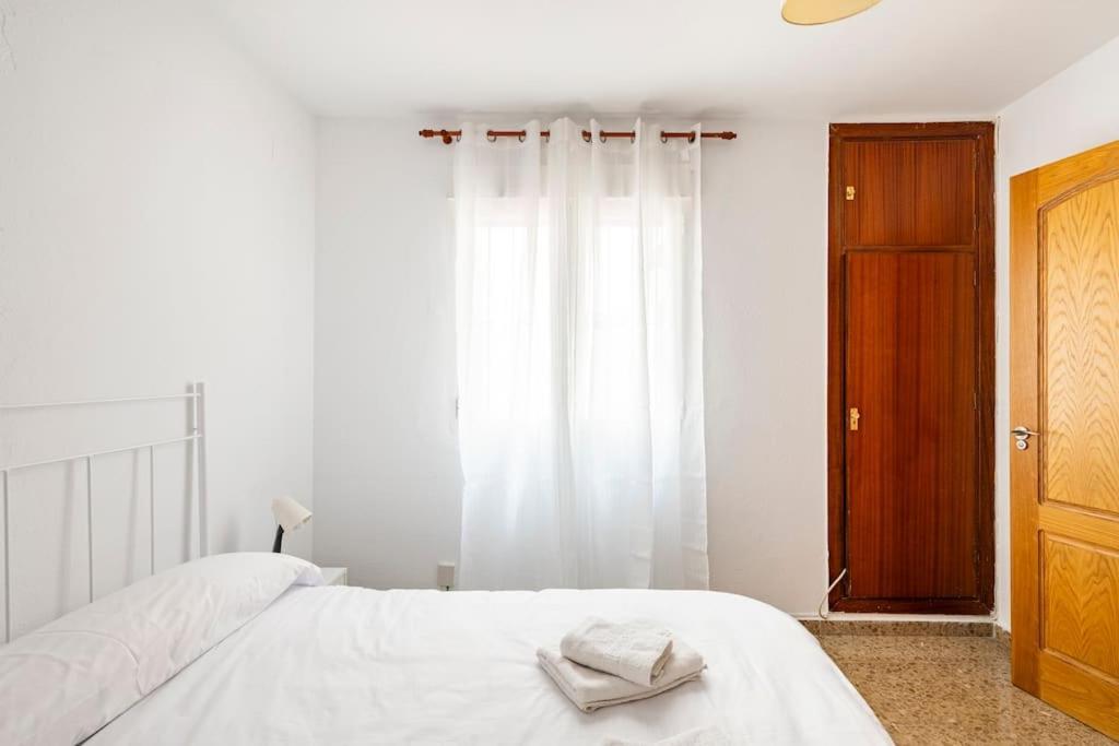 Amplio Piso Para Disfrutar Del Centro De Malaga Con Parking Gratuito Екстер'єр фото